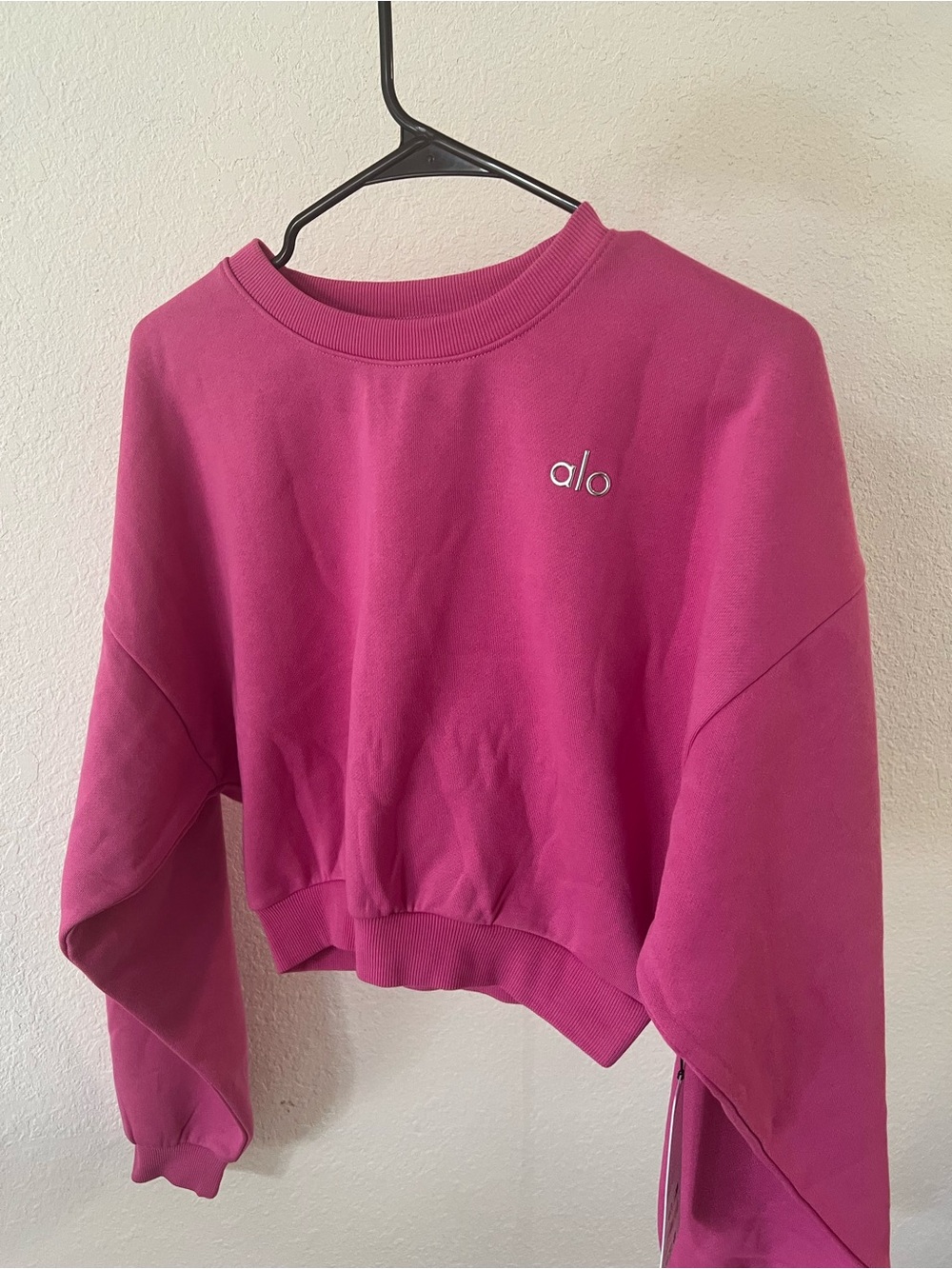 ALO Yoga Pink Sweatshirt size M